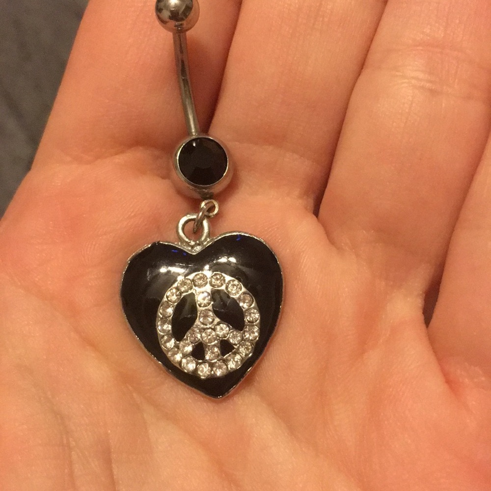 Belly button ring - Picture 2 of 2